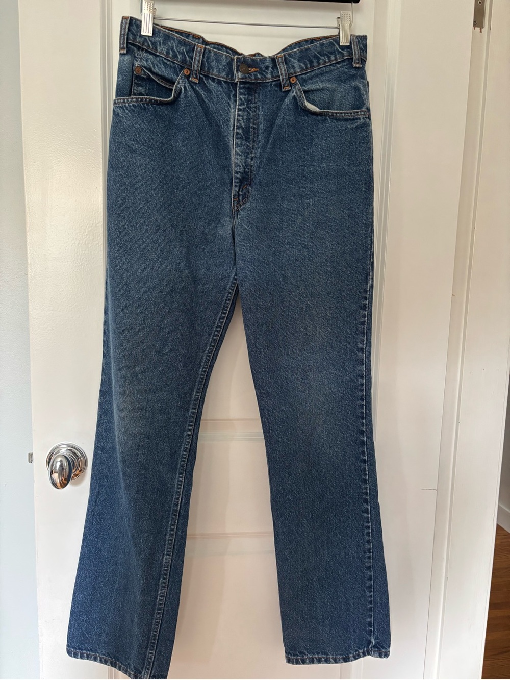 Vintage Levi’s High-Rise Jeans 619